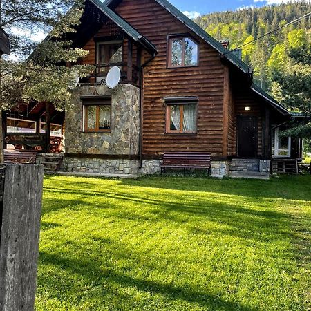 Хуторянка Villa Tatariv Bagian luar foto